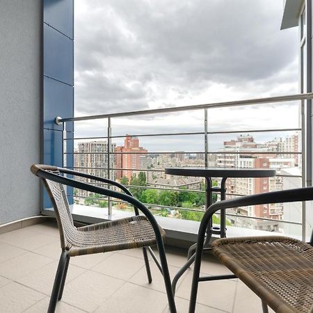 Petrovdom Apartaments 11-212 In Rc Central Park, 7 John Mccain Street Kiev Exterior foto